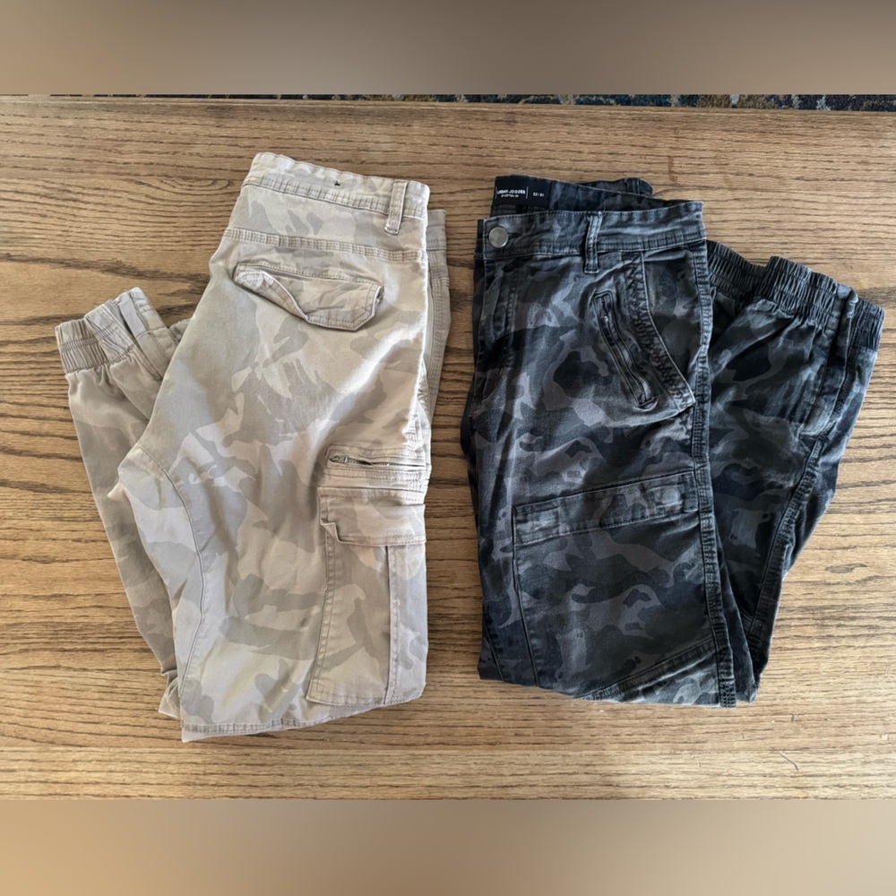 2-for-1 Men’s Cotton On “Urban Jogger” camo pants Size 32